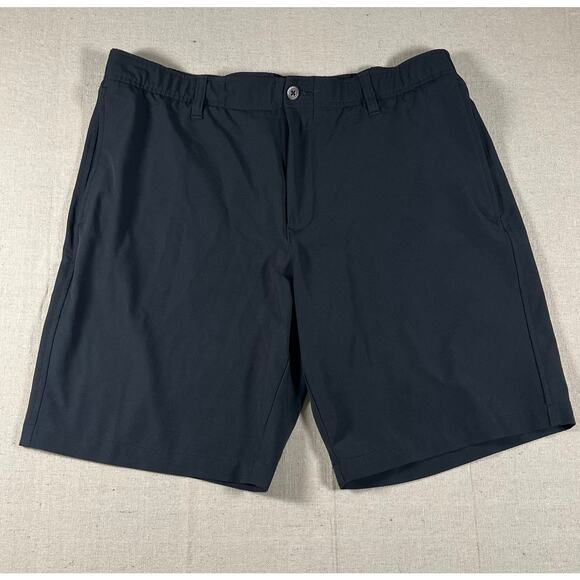 Under Armour 9' inseam Mens Size 38 Golf Shorts Black Casual Comfort - Picture 1 of 6